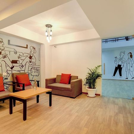 Townhouse Infinity Stays Gurgaon Exteriör bild