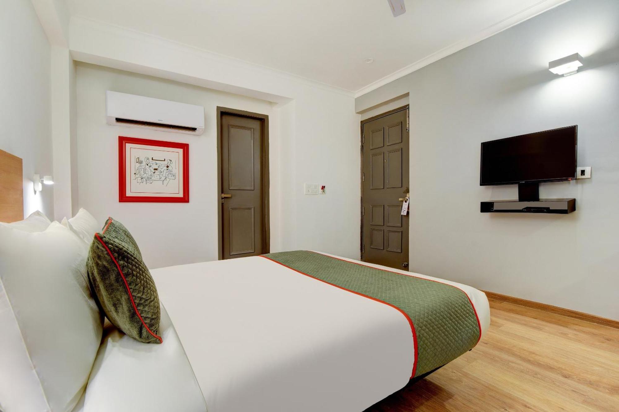 Townhouse Infinity Stays Gurgaon Exteriör bild